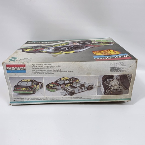 Monogram Model 2428 Kyle Petty Nascar Mellow Yellow Stock Car  1:24 Sealed 1991 - Picture 6 of 11
